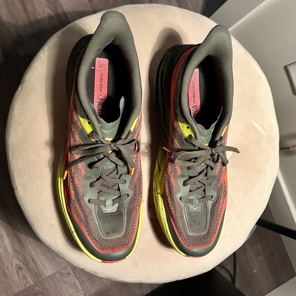 Hoka Speedgoat 5 - men’s size 12 - Picture 2 of 3